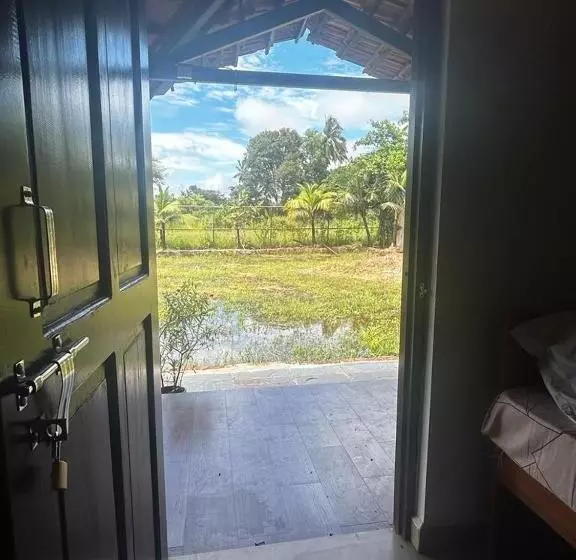 ペンション Comfy Cottages In Saligao