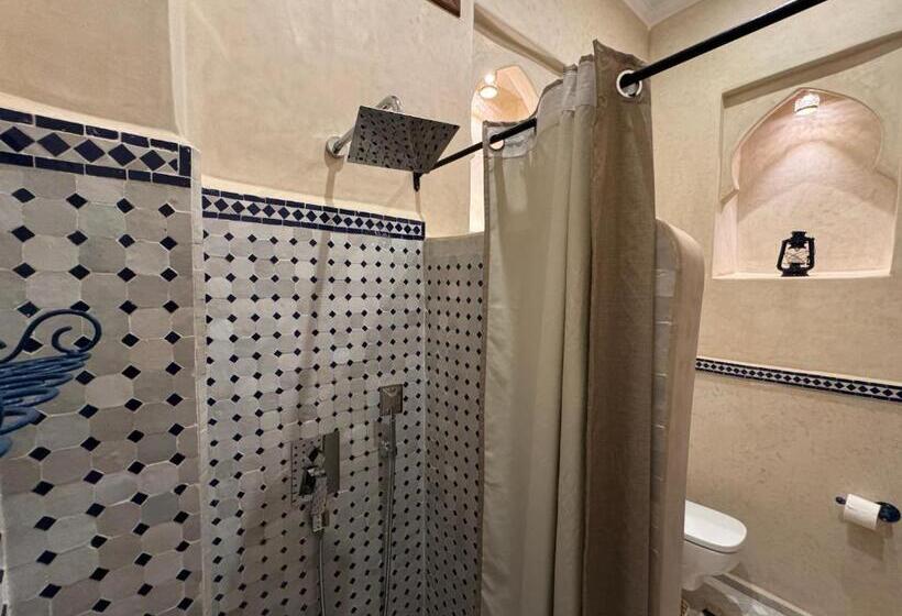 펜션 Riad Al Qurtubi