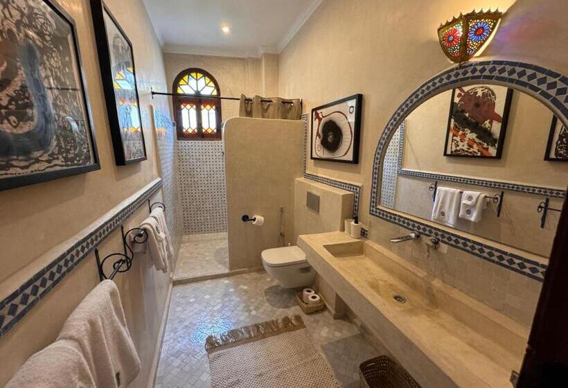 펜션 Riad Al Qurtubi