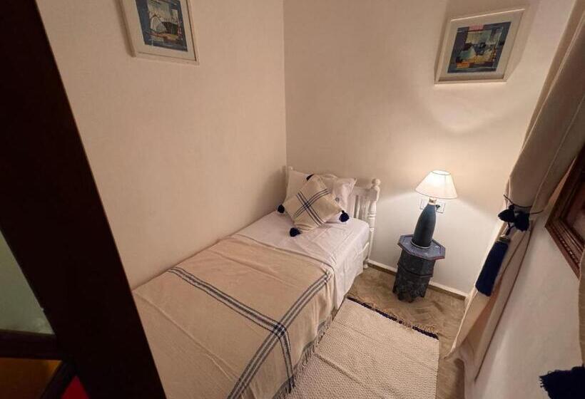 펜션 Riad Al Qurtubi