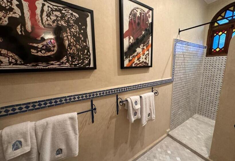 펜션 Riad Al Qurtubi