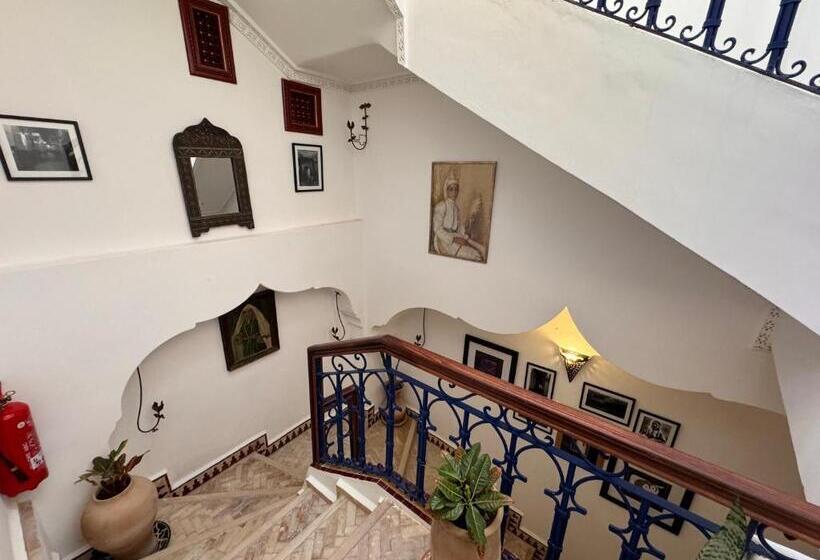 펜션 Riad Al Qurtubi