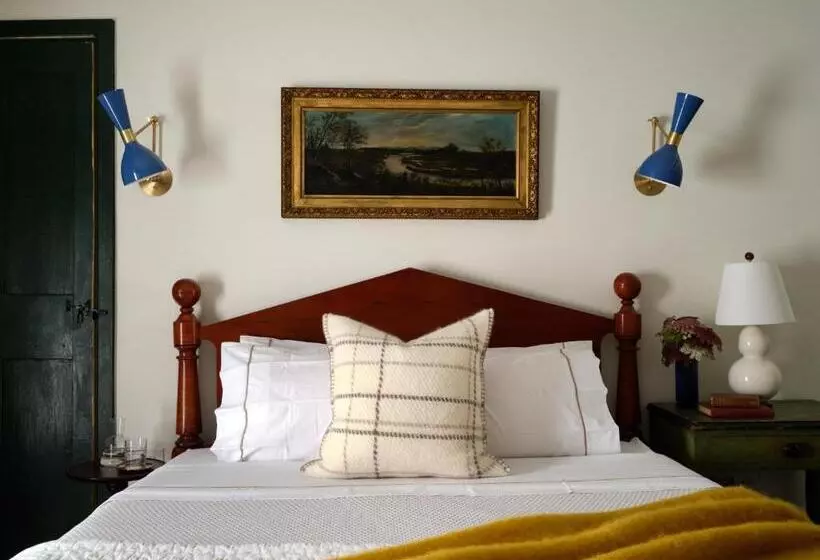 Majatalo The Ell, A Historic, Luxurious 2 Bed, 2 Bath Private Suite In Lovell