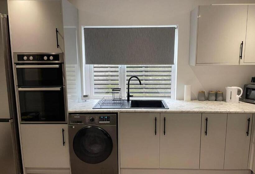 פנסיון The Great Escape