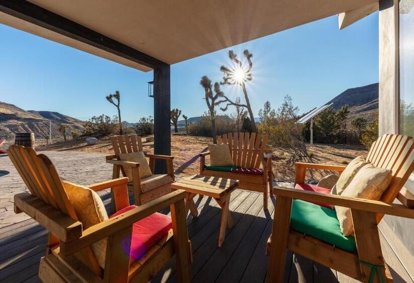 بنسيون Wind Hill