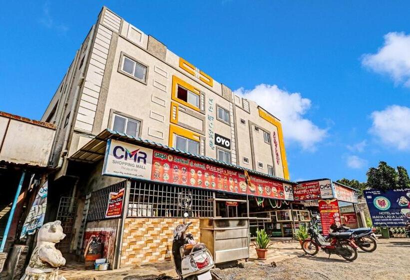 Spot On Hotel Maha Lakshmi