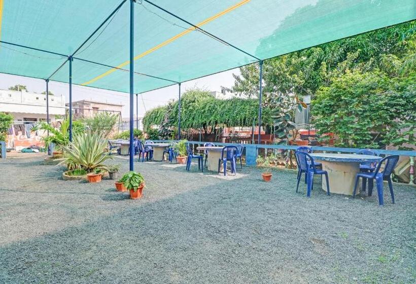 Spot On Hotel Maha Lakshmi