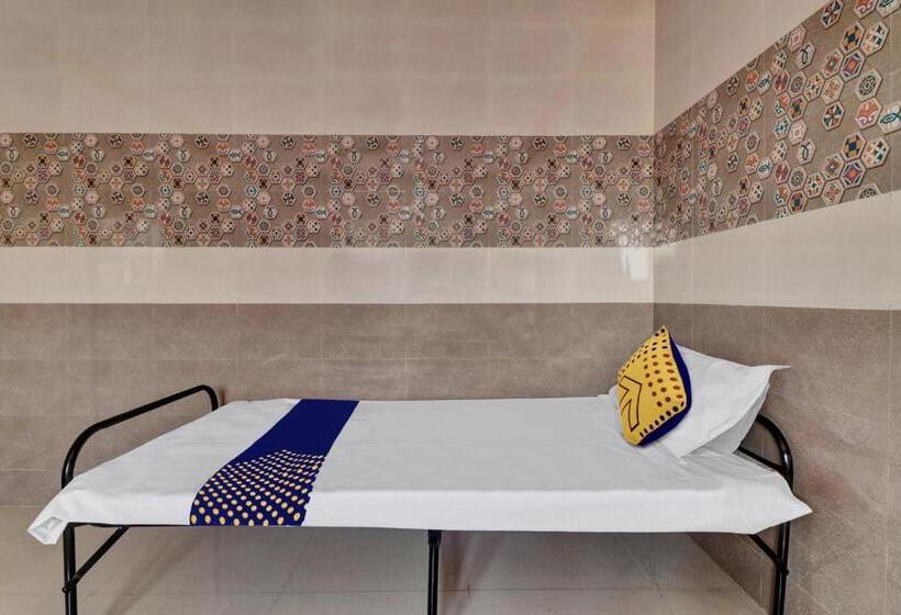 Spot On Hotel Maha Lakshmi