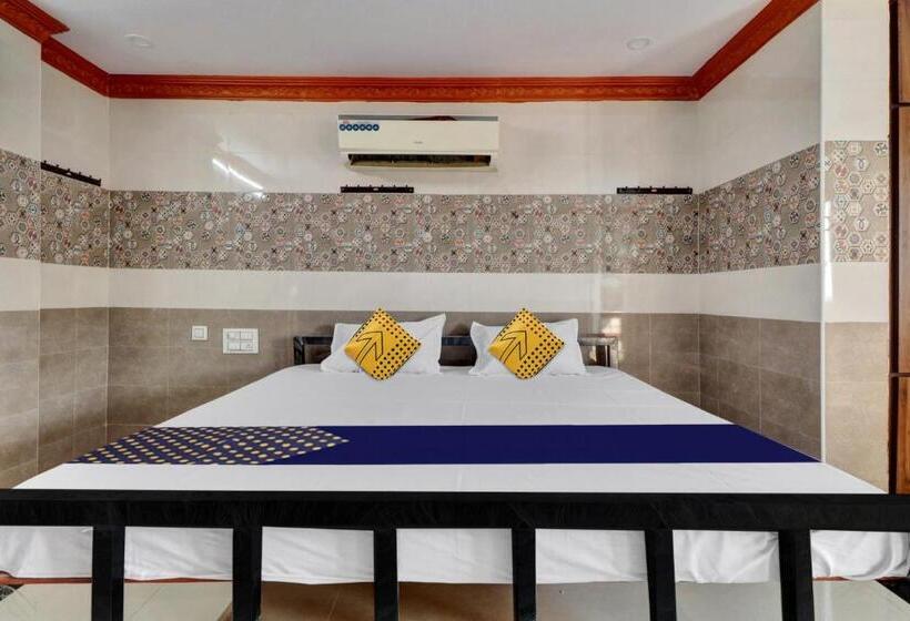 Spot On Hotel Maha Lakshmi