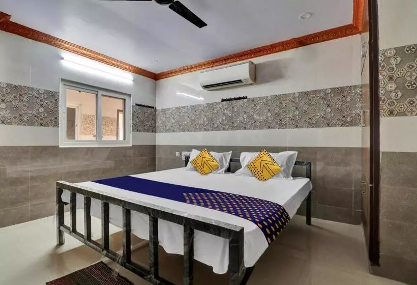 Spot On Hotel Maha Lakshmi