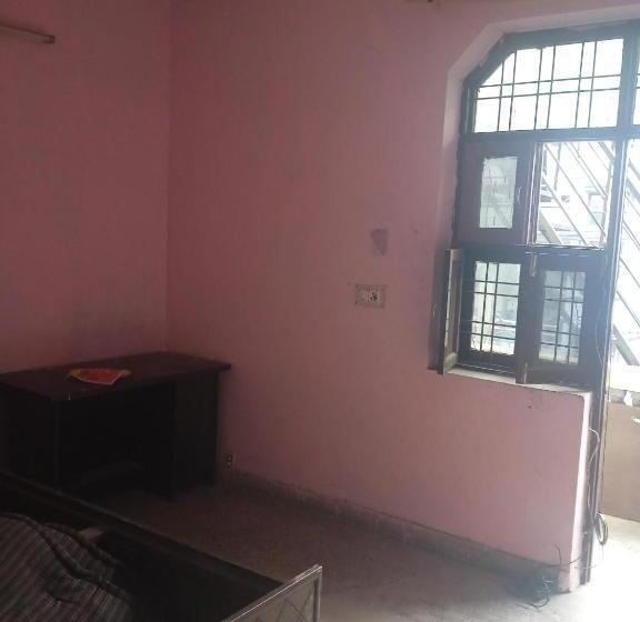 فندق صغير Rooftop Stay