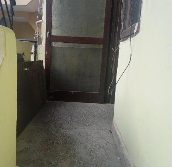 فندق صغير Rooftop Stay