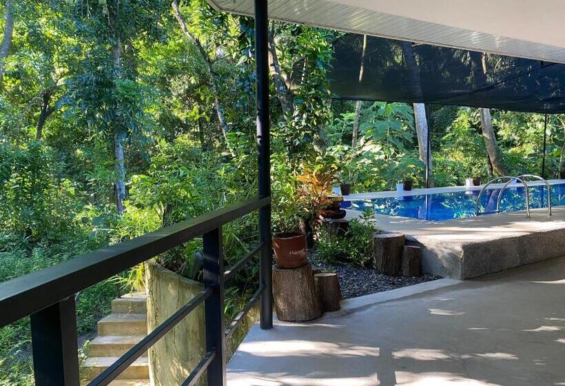 Balai Benedicere Bed & Breakfast