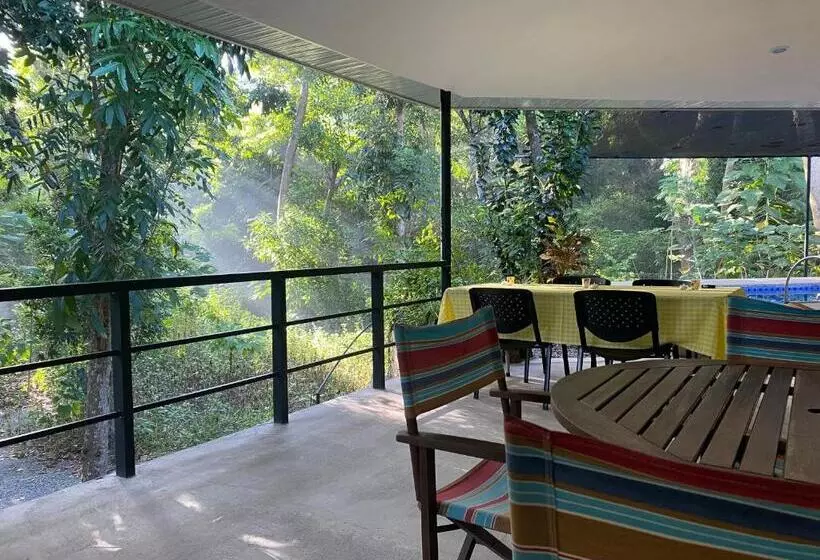 Balai Benedicere Bed & Breakfast