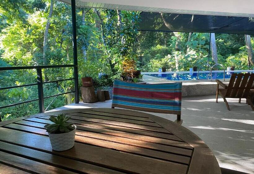 Balai Benedicere Bed & Breakfast