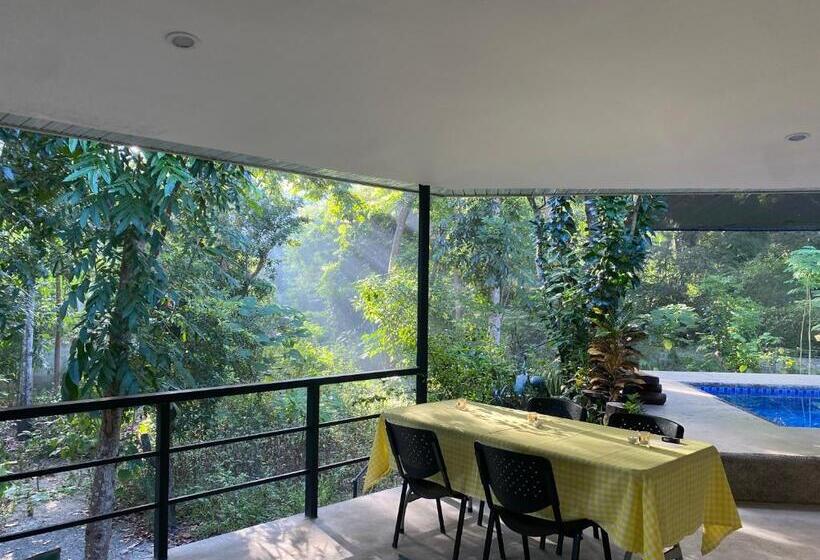 Balai Benedicere Bed & Breakfast