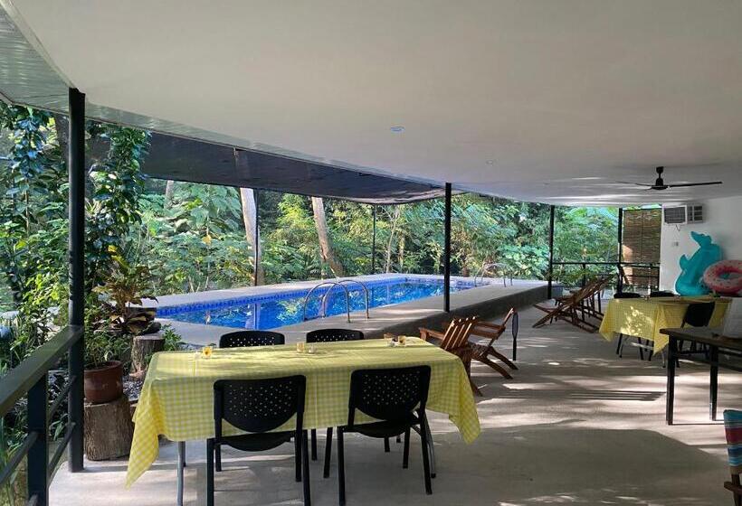 Balai Benedicere Bed & Breakfast