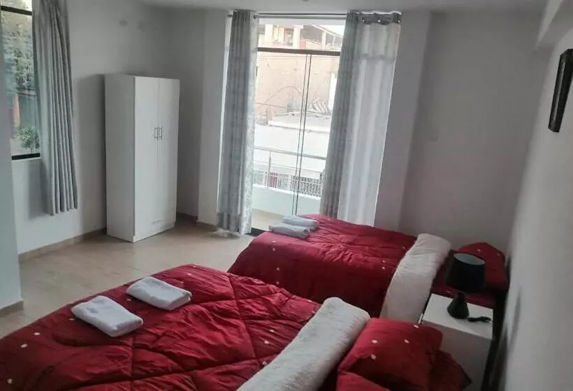 Aamiaismajoitus (B&B) Alemar S House