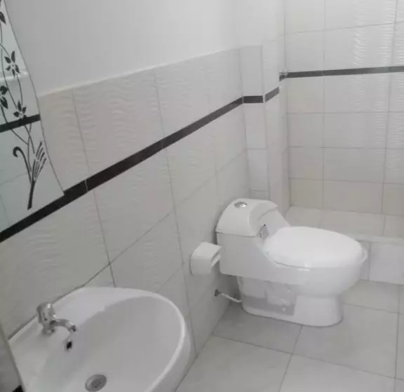 Aamiaismajoitus (B&B) Alemar S House