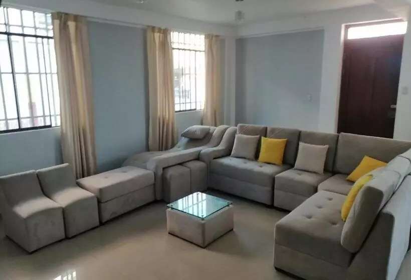 Aamiaismajoitus (B&B) Alemar S House