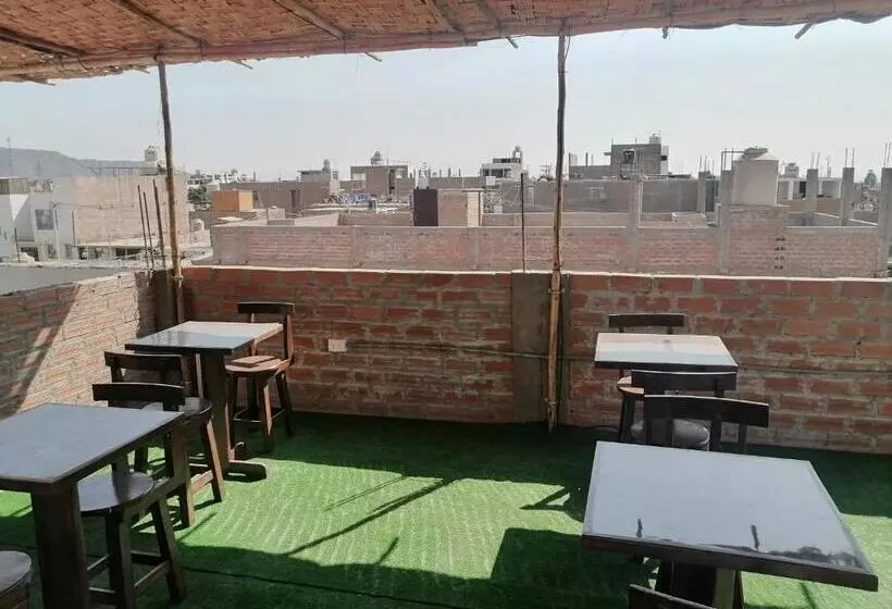 Aamiaismajoitus (B&B) Alemar S House