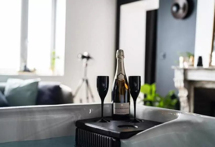 Aamiaismajoitus (B&B) Le Domaine De La Rhonelle