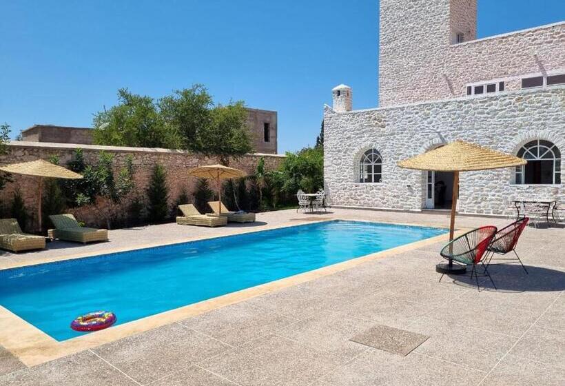 住宿加早餐  Les Jardins Fleuris