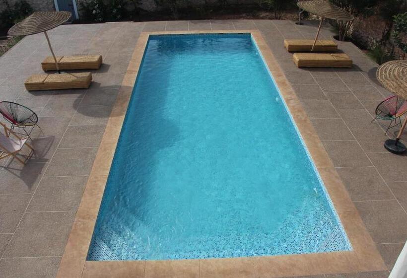 住宿加早餐  Les Jardins Fleuris