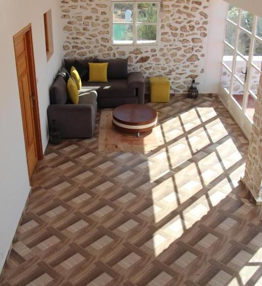 住宿加早餐  Les Jardins Fleuris