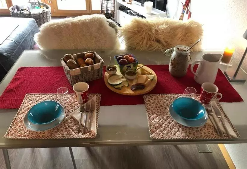 تختخواب و صبحانه Hop In Nest Cozy Bed&breakfast In Wengen