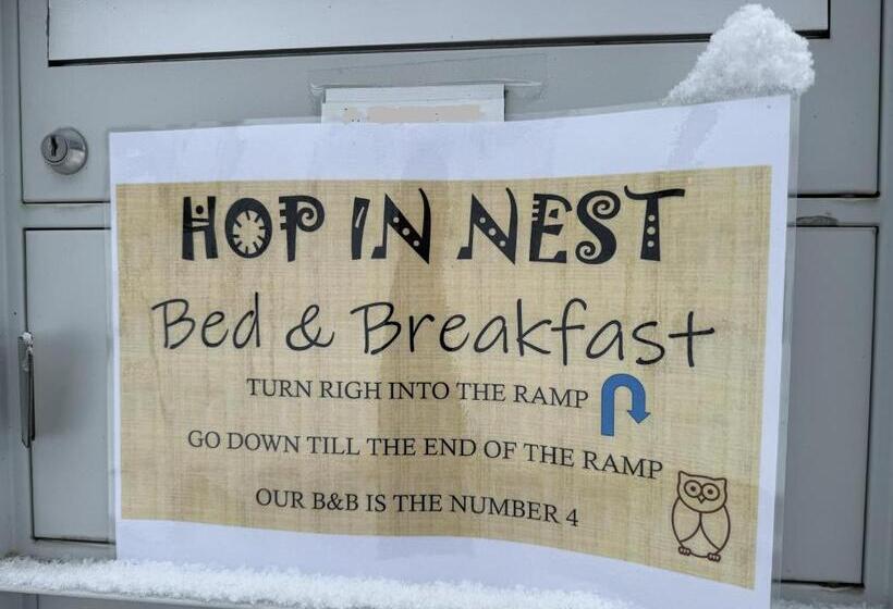 تختخواب و صبحانه Hop In Nest Cozy Bed&breakfast In Wengen