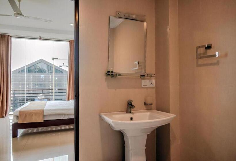 בית מלון כפרי Beverly Beach Negombo