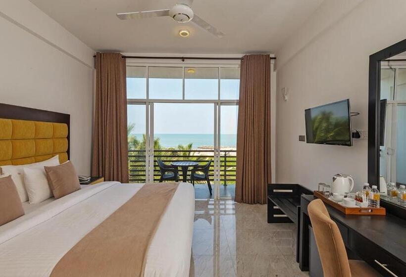 בית מלון כפרי Beverly Beach Negombo