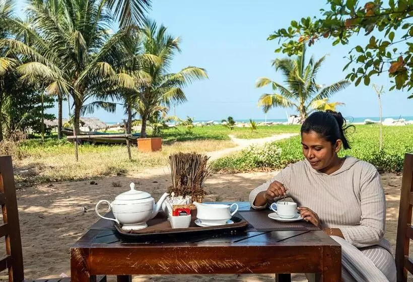 ホテル Beverly Beach Negombo