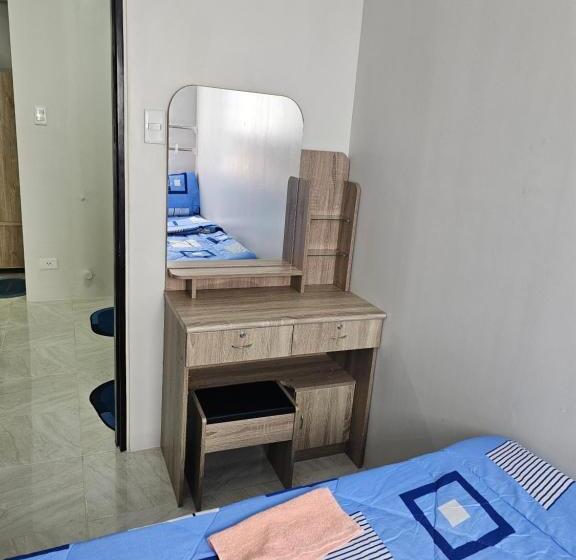 Szálloda Condo Banilad Deca Homes