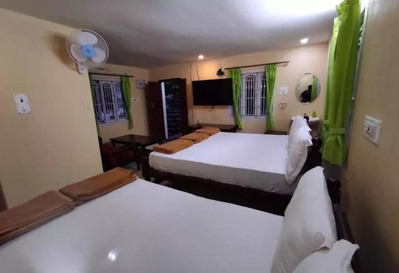 Hotelli Cottage Garden Deepikas