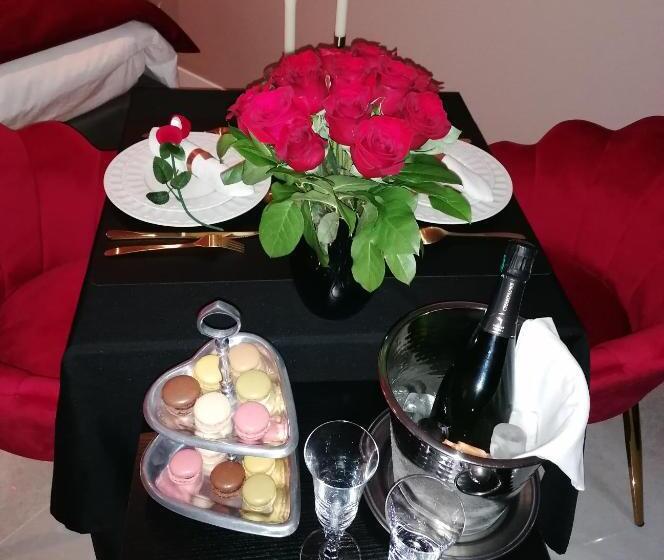 בית מלון כפרי Elégance & Spa   Chambre D Hôtes Avec Sauna Et Jacuzzi Privatif