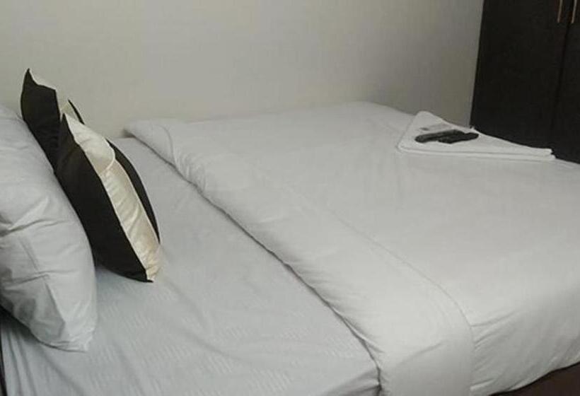 Hotel Fabexpress Epic Residency   Nr Dlf It Park & Chennai Trade Center