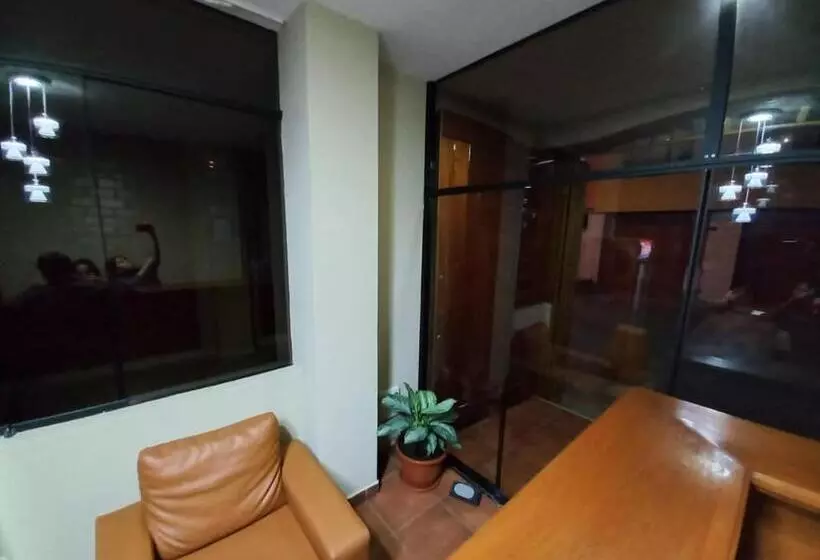 هتل La Villa