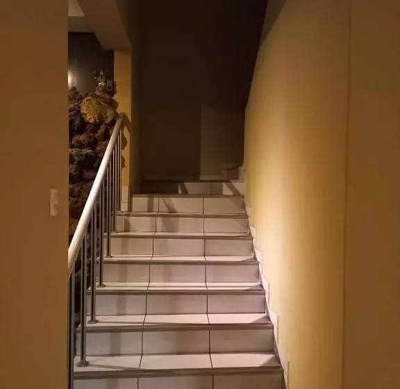 هتل La Villa