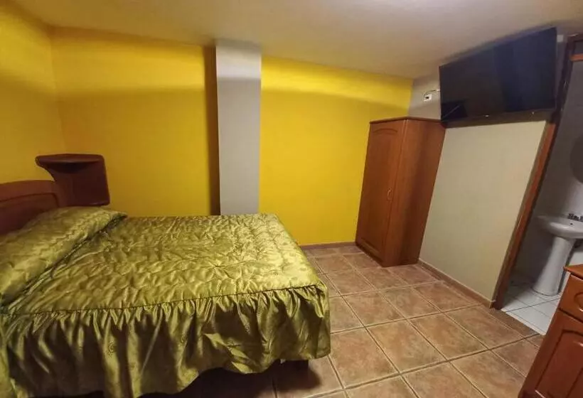هتل La Villa