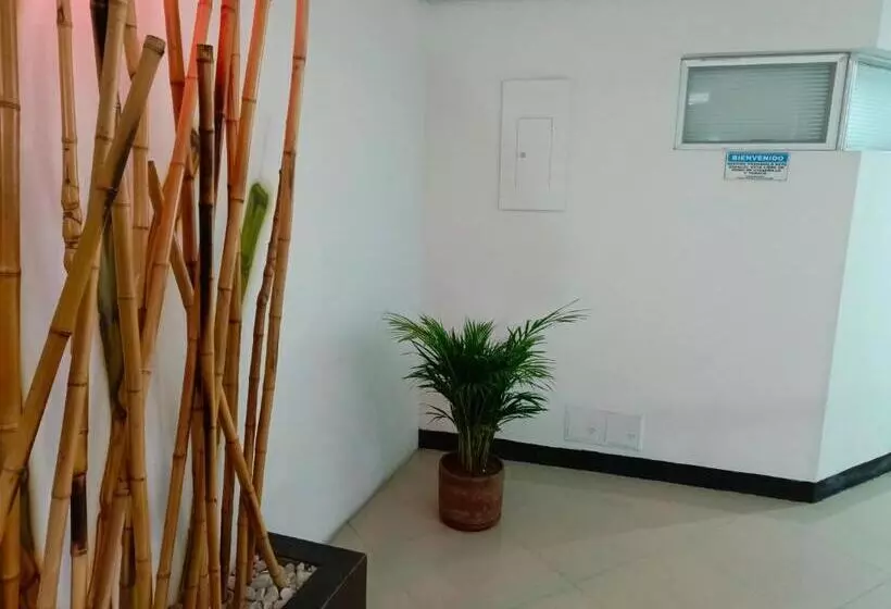 ホテル Spa Laureles