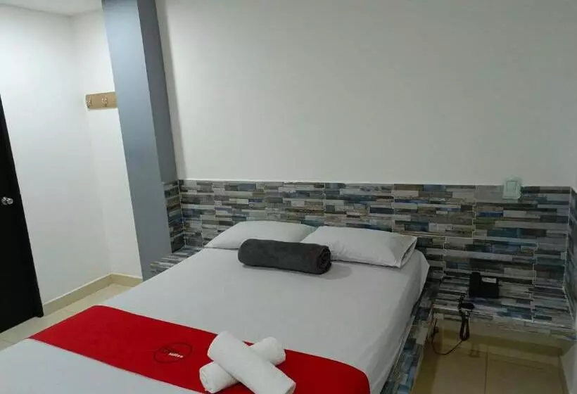ホテル Spa Laureles