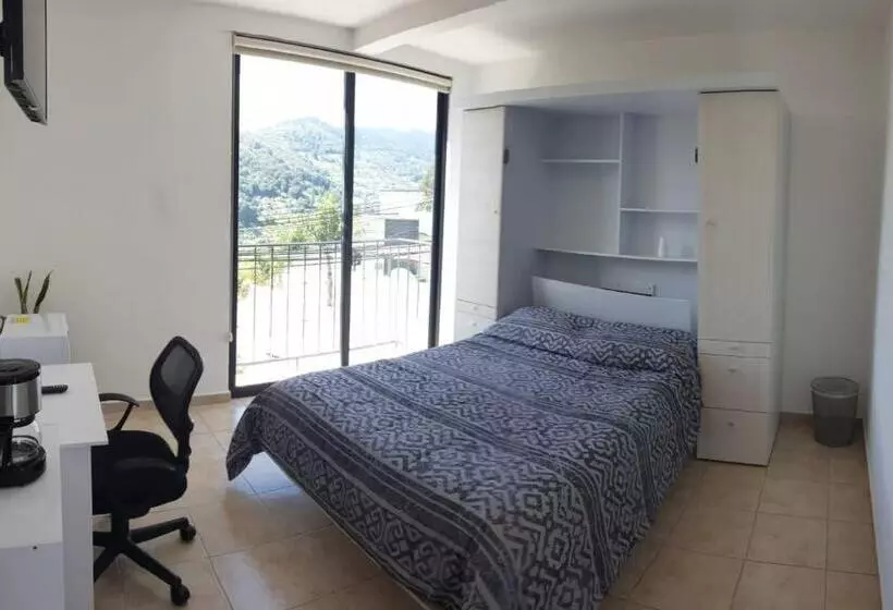 Loes Departamentos & Suites