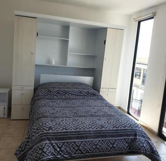 Loes Departamentos & Suites