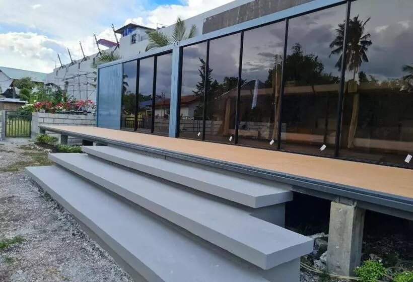 Ooni Hostel Moalboal