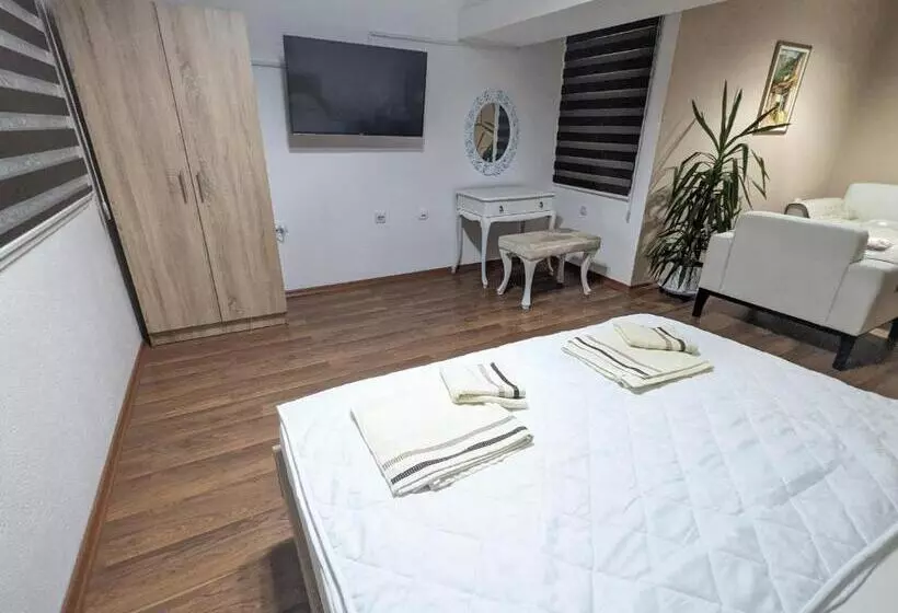 پانسیون Apartments Victory