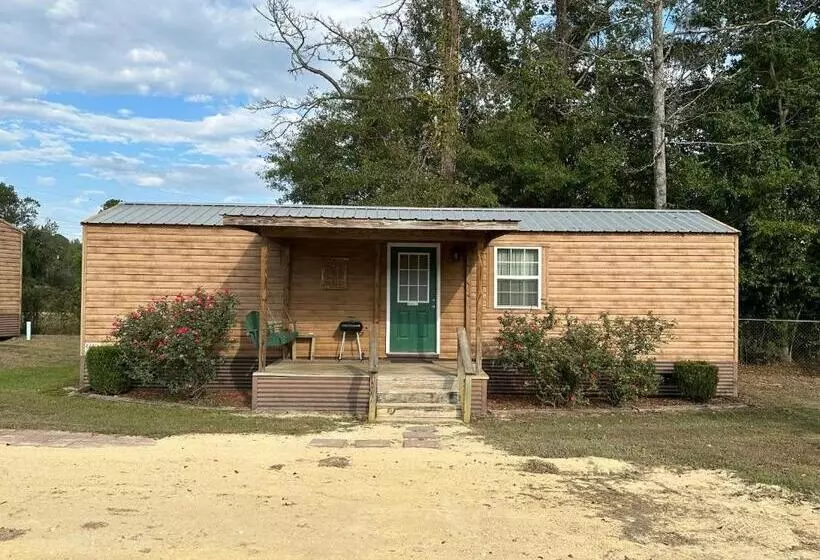 Majatalo Cypress Landing Cabins