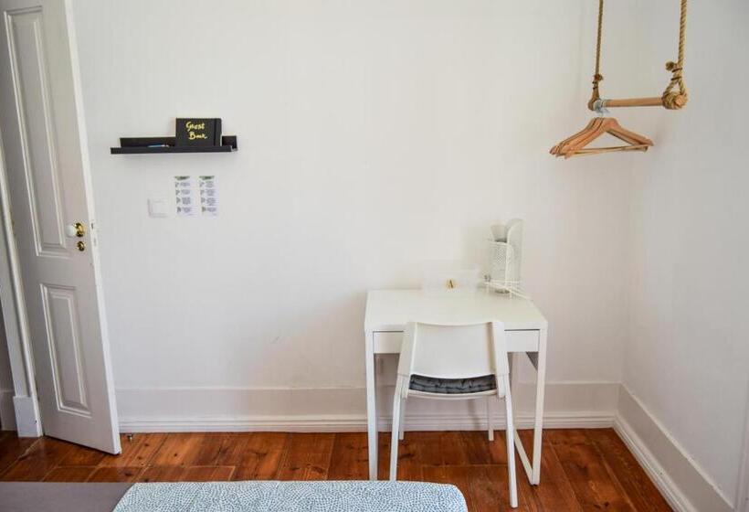 Pensionat Embassy Arriaga Private Elegance Rooms In Stylish Shared Apartment