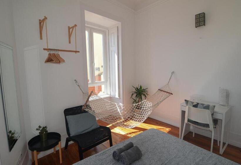 Pensionat Embassy Arriaga Private Elegance Rooms In Stylish Shared Apartment